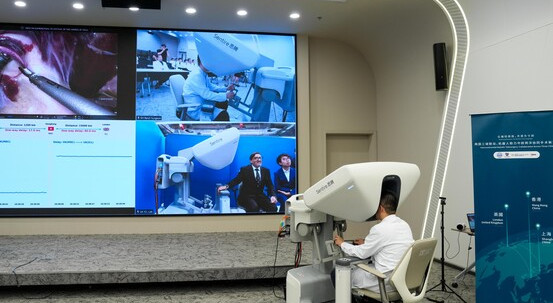 CUHK successfully conducts intercontinental telesurgery with self-developed surgical robotics across 20,000 km in three cities 18 July 2025