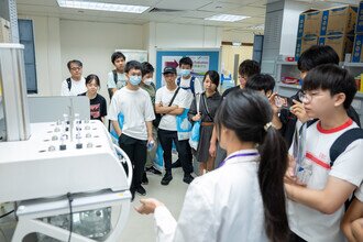 Visitors took a closer look at the Pharmacy laboratory 