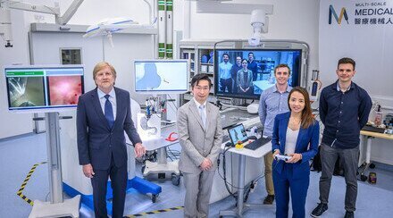 CUHK and ETH Zurich successfully conduct world’s first in vivo teleoperated magnetic endoscopy using an animal model, over a distance of 9,300 km between Zurich and Hong Kong