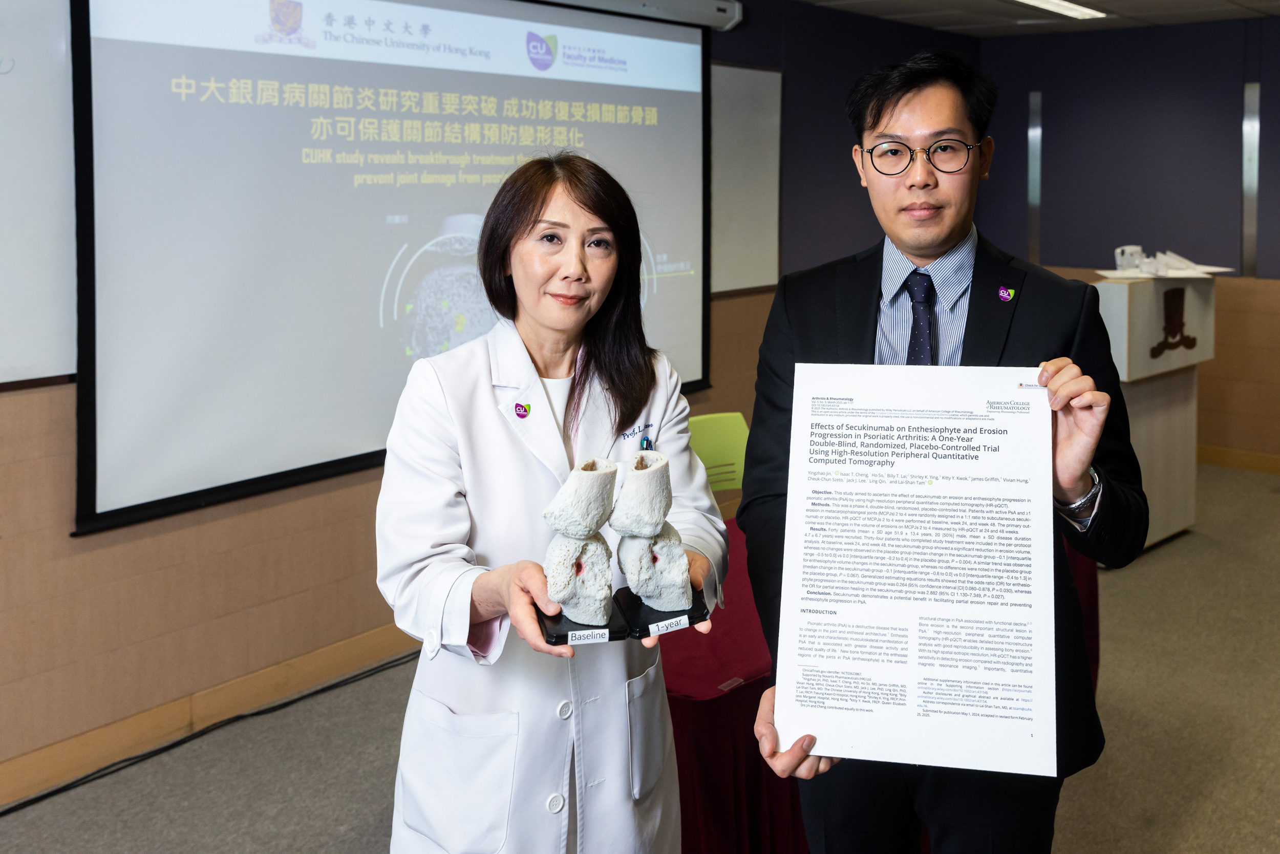 Professor Tam Lai Shan and Dr Isaac Cheng